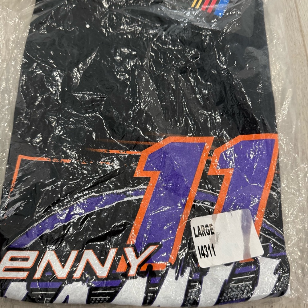Denny Hamlin FedEx Racing Purple & Black Racing Cap and Graphic Tee Set - Picture 3 of 4